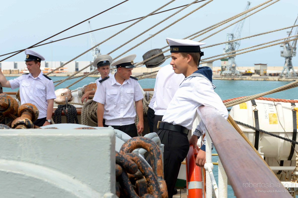 veliero-russo-sedov-proven-bari-terminal-crociere-rsibilano-14