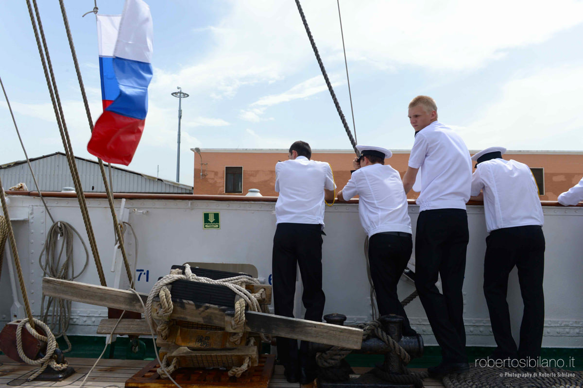 veliero-russo-sedov-proven-bari-terminal-crociere-rsibilano-18
