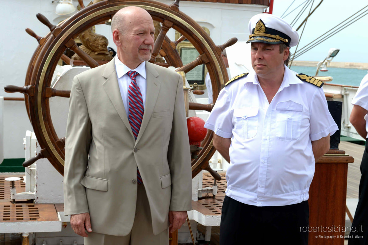 veliero-russo-sedov-proven-bari-terminal-crociere-rsibilano-33
